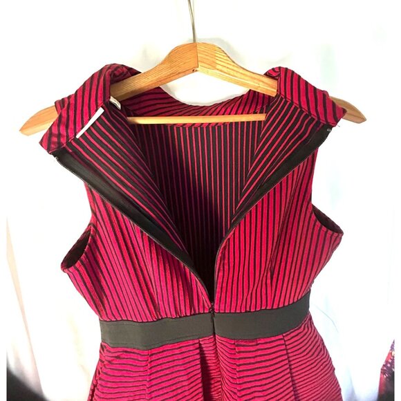 Eva Mendes Red Black Striped Fit & Flare Sleeveless Dress M Cowl Neck Belted - Picture 9 of 12